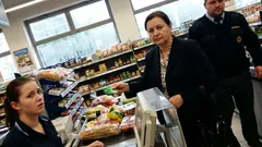 Historka: V Albertu jsem vzala nápis až moc doslova a fronta ztichla