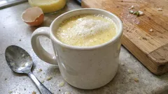 Domácí vaječný koňak se Salkem: krémový, voňavý a bez sražení žloutků