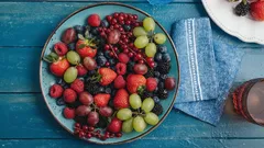 Tato všemi milovaná bobule je nejškodlivější: přesto ji kupujeme jako pamlsek a přemlouváme děti, aby ji snědly.