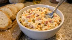 Celerová pomazánka s eidamem a okurkami: rychlá na chlebíčky, nejlépe po odležení