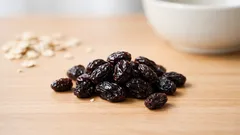 Rozinky pod lupou: kalorie, cukry, vláknina a co z nich tělo skutečně má