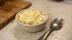 Domácí majonéza z vajec natvrdo: hotová za pár minut a bez syrových vajec