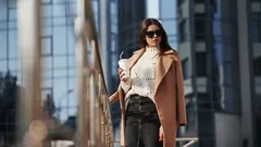 12 věcí, které vás dělají staršími – zjistěte, čeho se zbavit, abyste vypadali moderně