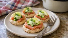 Údený pstruh na sněhové pusince s koprovou majonézou – elegantní studený předkrm