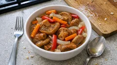 Nakládané ryzce ve sladkokyselém nálevu se zeleninou: pevné houby a křupavá zelenina